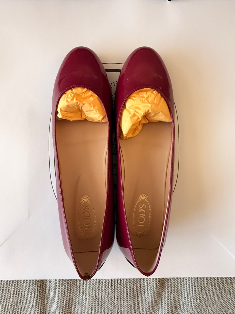 TOD'S Women's Patent Leather Ballet Flats in Deep Wine